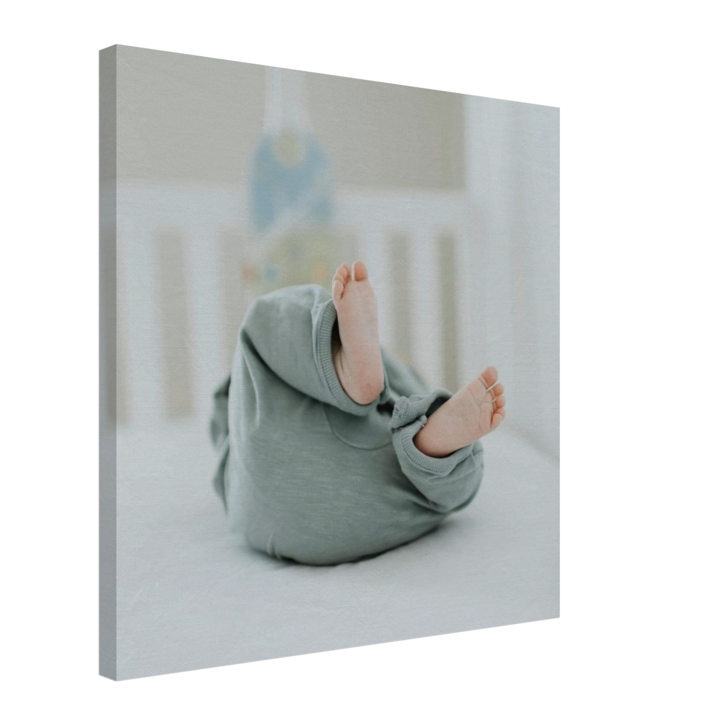 Baby Fotoleinwand quadratisch 60x60cm dicker Rahmen minimalistisches Design - XXL Statement-Piece für Wohnzimmer
